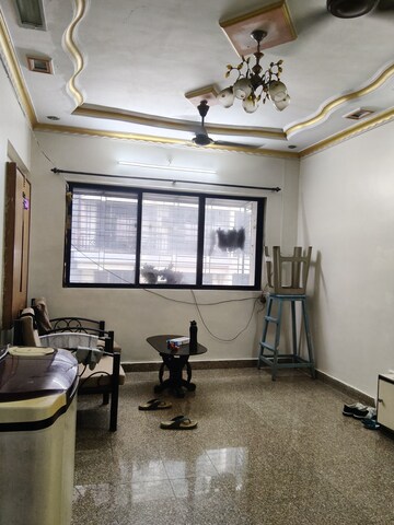 Room in  Pg at Santacruz East – for Rent