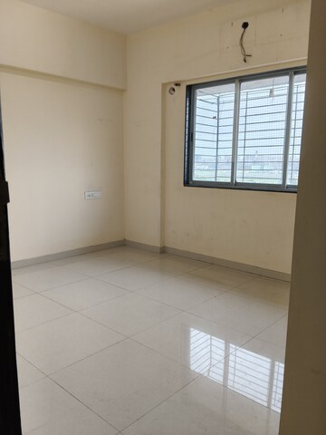 Master Bedroom in 2 BHK Apartment at Krishna Galaxy Santacruz, Santacruz East – for Rent