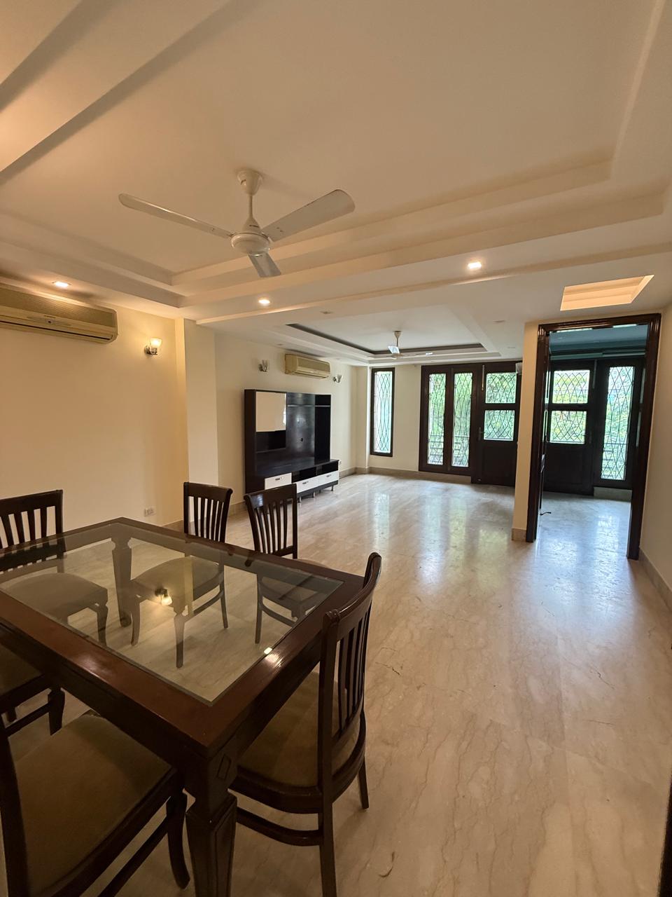 3 BHK Builder Floor For Rent in Kalkaji