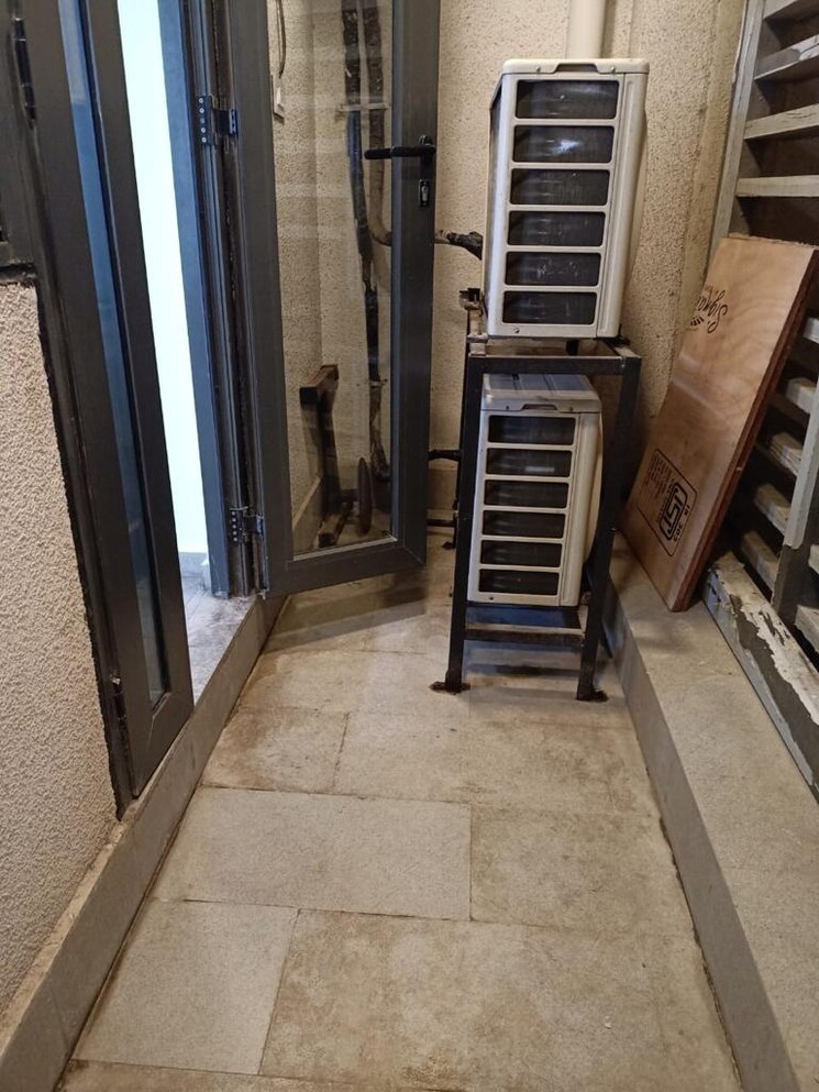 Balcony, lodha-dioro 2.5 Bedroom 1170 Sq.Ft. Apartment In Wadala Mumbai 8948074