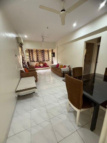 2 BHK Apartment For Rent in AP Valencia Apartment, Santacruz West