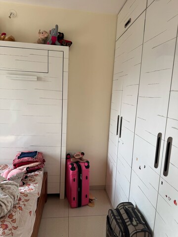 Master Bedroom in 2 BHK Apartment at Shapoorji Pallonji Vicinia, Powai – for Sale