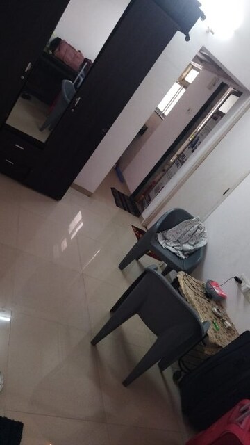 Furnished Amenities in 1 BHK Apartment at Aaradhana Gurunanak CHS, Andheri West – for Rent