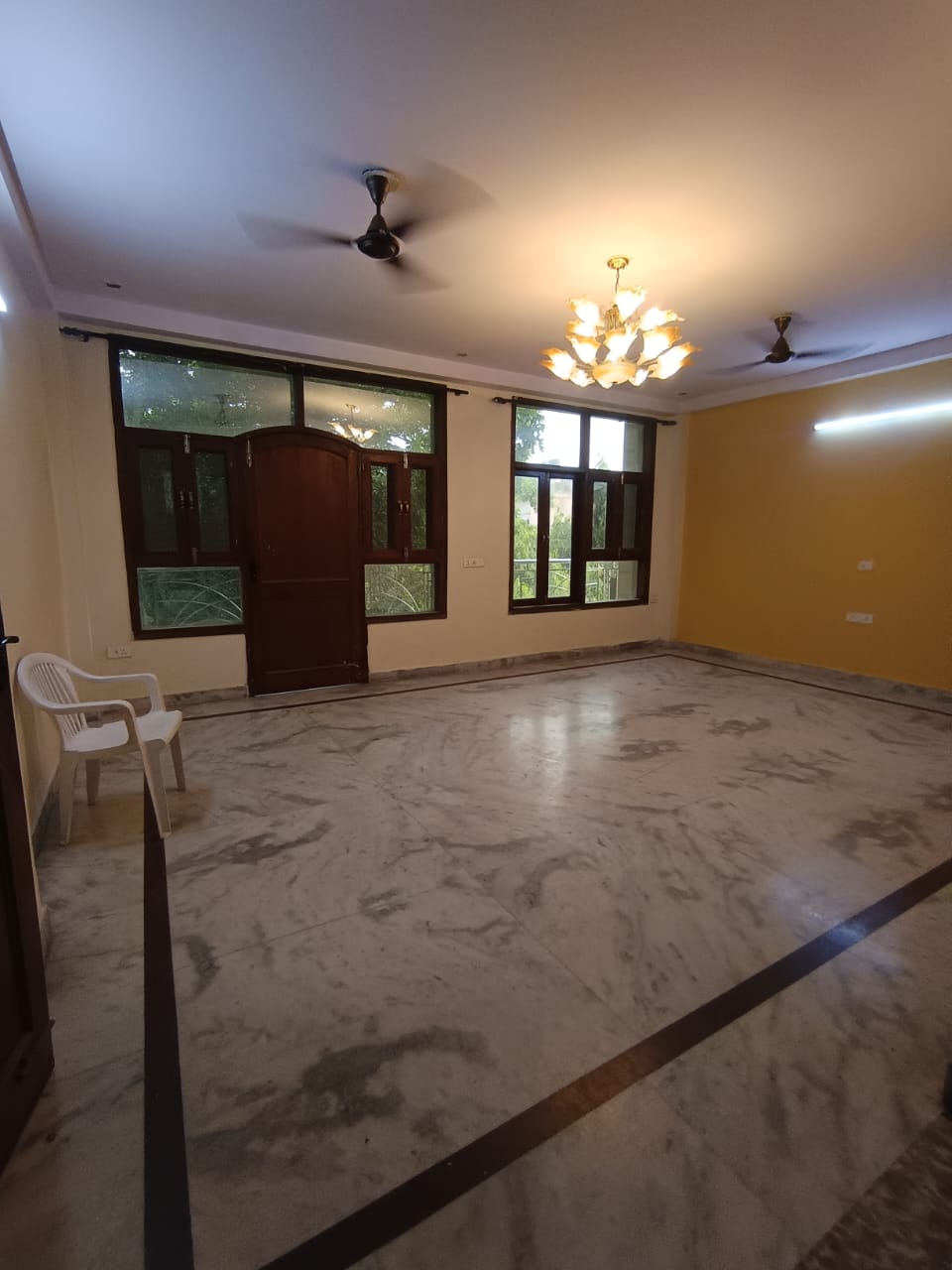 3 BHK + Pooja Room Apartment For Rent in Priyadarshni Apartments