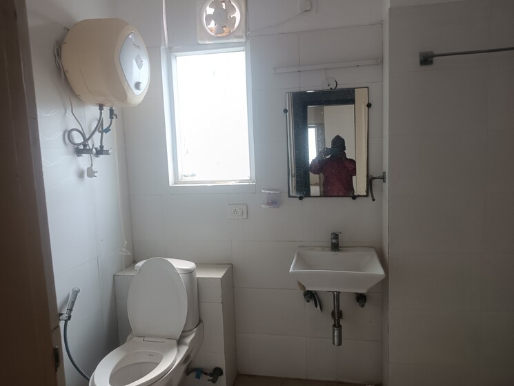 Bathroom, lotus-panache 4 Bedroom 2587 Sq.Ft. Apartment In Sector 110 Noida 8948114