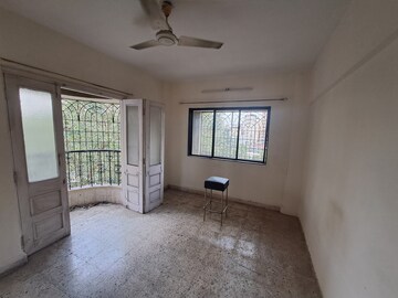 Bedroom in 2 BHK Apartment at Flower Valley Complex, Khopat – for Rent