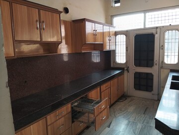 Kitchen in 3 BHK Builder Floor at Sector 50 – for Rent