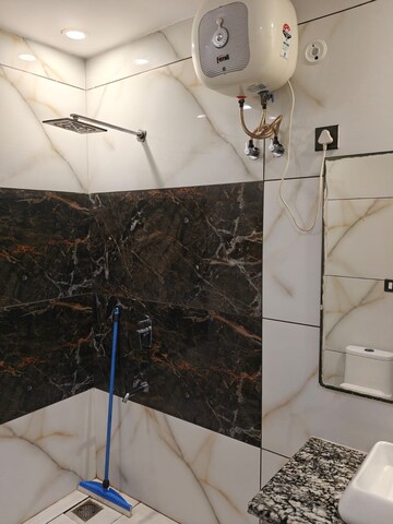 Bathroom in 1.5 BHK Independent House at Sector 55 – for Rent