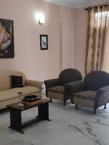 Living Room in 4 BHK Independent House at RWA Apartments, Sector 31 – for Rent