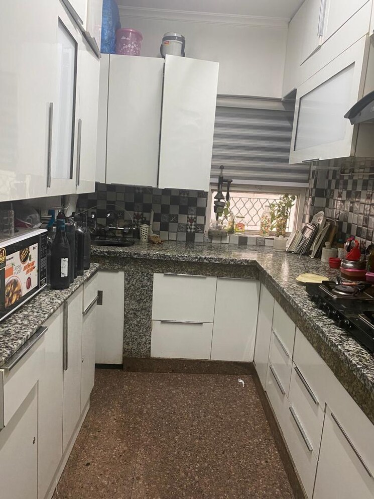 Kitchen, jahaz-apartments 2.5 Bedroom 1100 Sq.Ft. Apartment In Paschim Vihar Delhi 8948178
