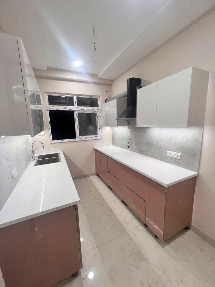 Kitchen, dhakoli 3 Bedroom 115 Sq.Ft. Apartment In Dhakoli Zirakpur 8948188