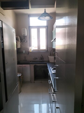 Room in 4 BHK Apartment at Rajendra Nagar – for Sale