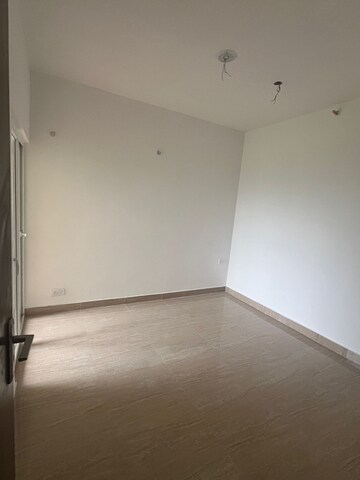 Room in 2.5 BHK Apartment at Aditya Park Town, Mahurali – for Sale