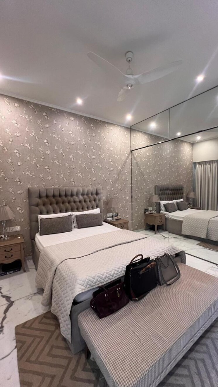 Team Area, lodha-bellissimo 3 Bedroom 1740 Sq.Ft. Apartment In Mahalaxmi Mumbai 8948236