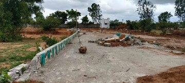 Plot Area in  Plot at Hosur Krishnagiri rd – for Sale