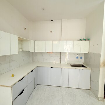 Kitchen in 2 BHK Builder Floor at Sector 105 – for Rent
