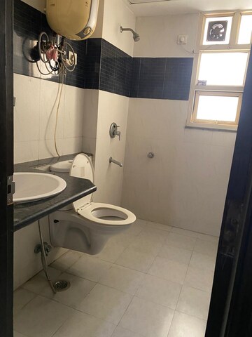 Kitchen in 4 BHK Apartment at Emerald Green, Sector 52 – for Rent