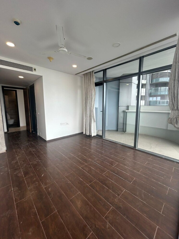 Room, omkar-1973 3 Bedroom 1935 Sq.Ft. Apartment In Worli Mumbai 8948291