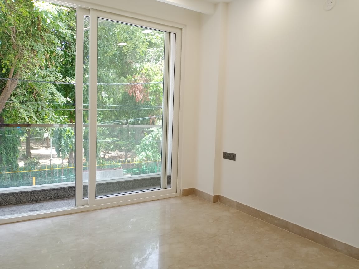 3 BHK + Pooja Room Builder Floor For Rent in East Of Kailash 