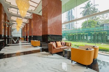 Living Room in 3 BHK Apartment at Indiabulls Blu, Worli – for Sale