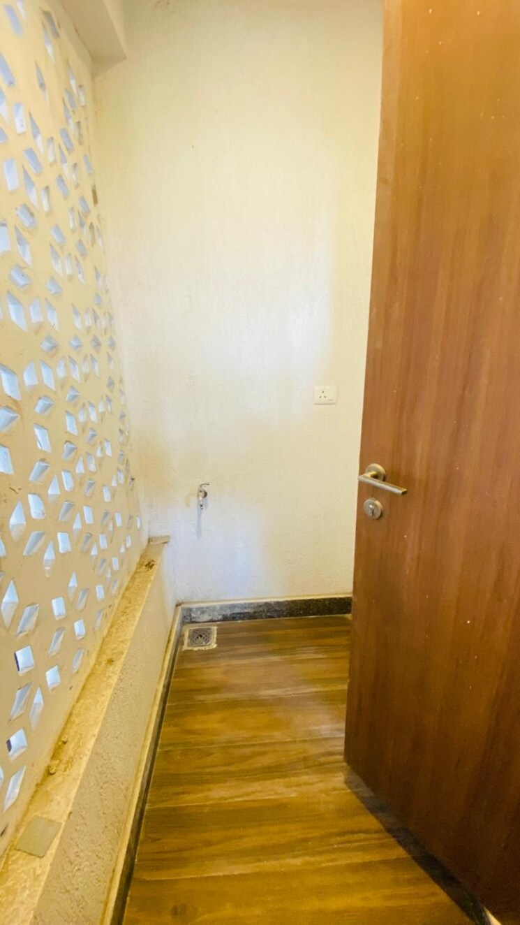 Bathroom, courtyard-by-narang-realty-and-the-wadhwa-group 3 Bedroom 1160 Sq.Ft. Apartment In Pokhran Road No Two Thane 8948317