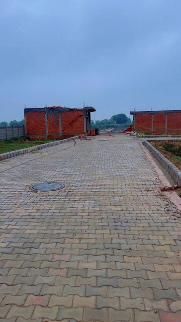  Plot – Exterior View View at Ekdant FNG, Surajpur - for Sale