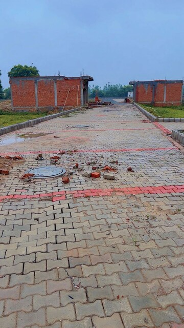  Plot – Exterior View View at Ekdant FNG, Surajpur - for Sale