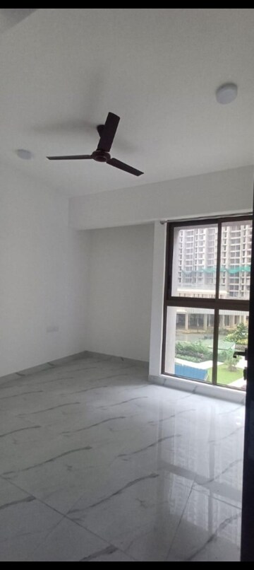 2 BHK Apartment For Rent in Raymond Ten X Habitat, Pokhran Road No Two