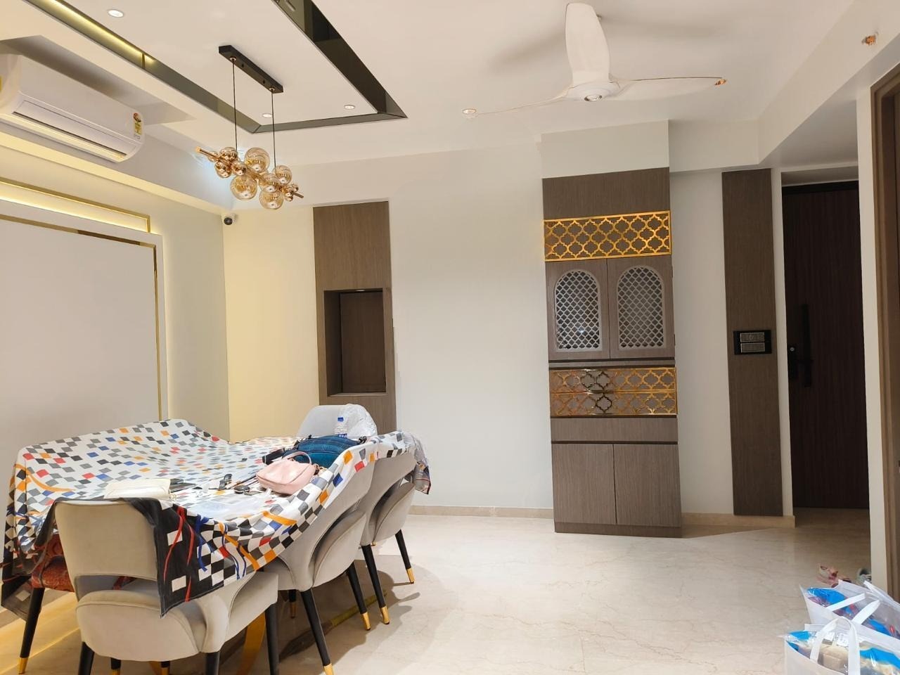 3 BHK + Servant Room Apartment For Sale in Lodha Kiara