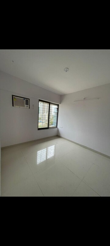 1 BHK Apartment For Rent in Lodha Crown Quality Homes, Majiwada
