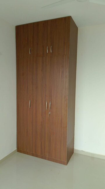 Furnished Amenities in 2 BHK Apartment at Mahagun Mywoods, Sector 16c Greater Noida – for Rent