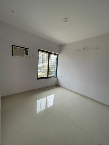 Master Bedroom in 1 BHK Apartment at Majiwada – for Rent