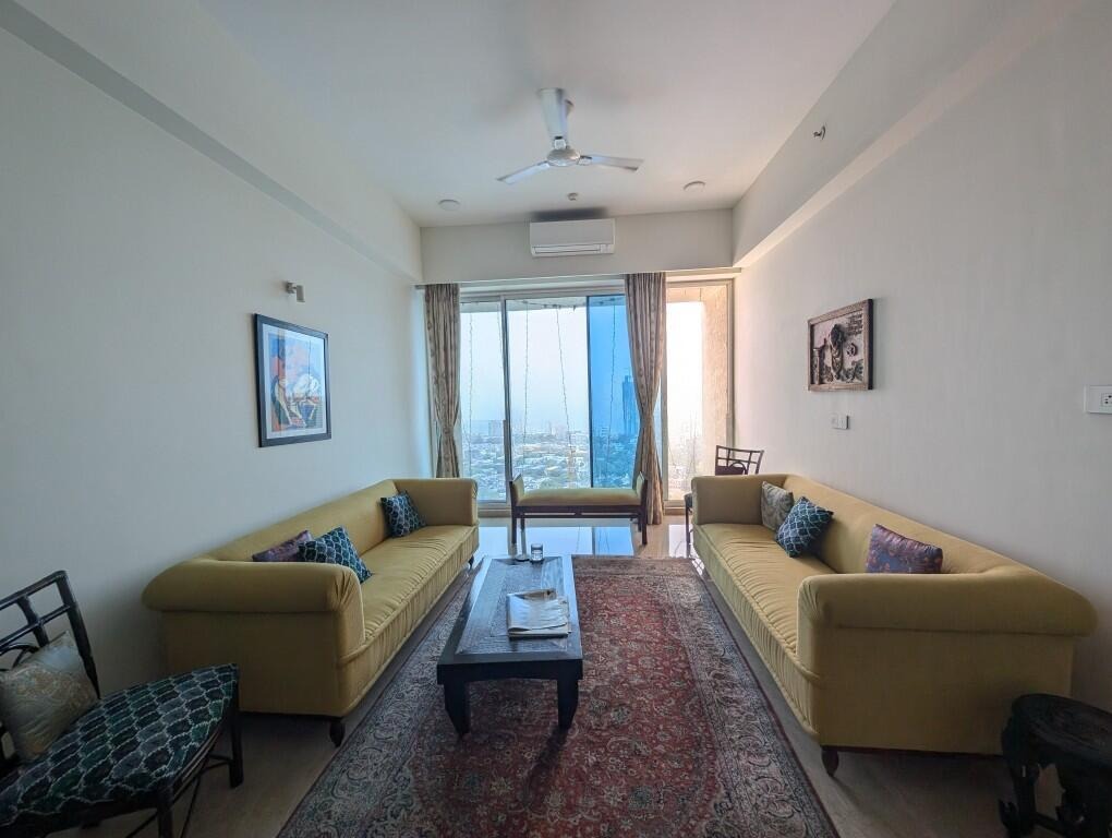 3 BHK + Servant Room,Study Room Apartment For Sale in Raheja Imperia