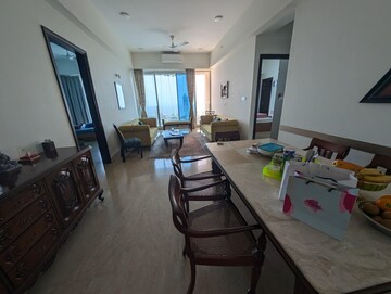 Team Area in 3 BHK Apartment at Raheja Imperia, Worli – for Sale