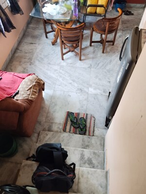 Parking in 3 BHK Builder Floor at Behala Chowrasta – for Sale