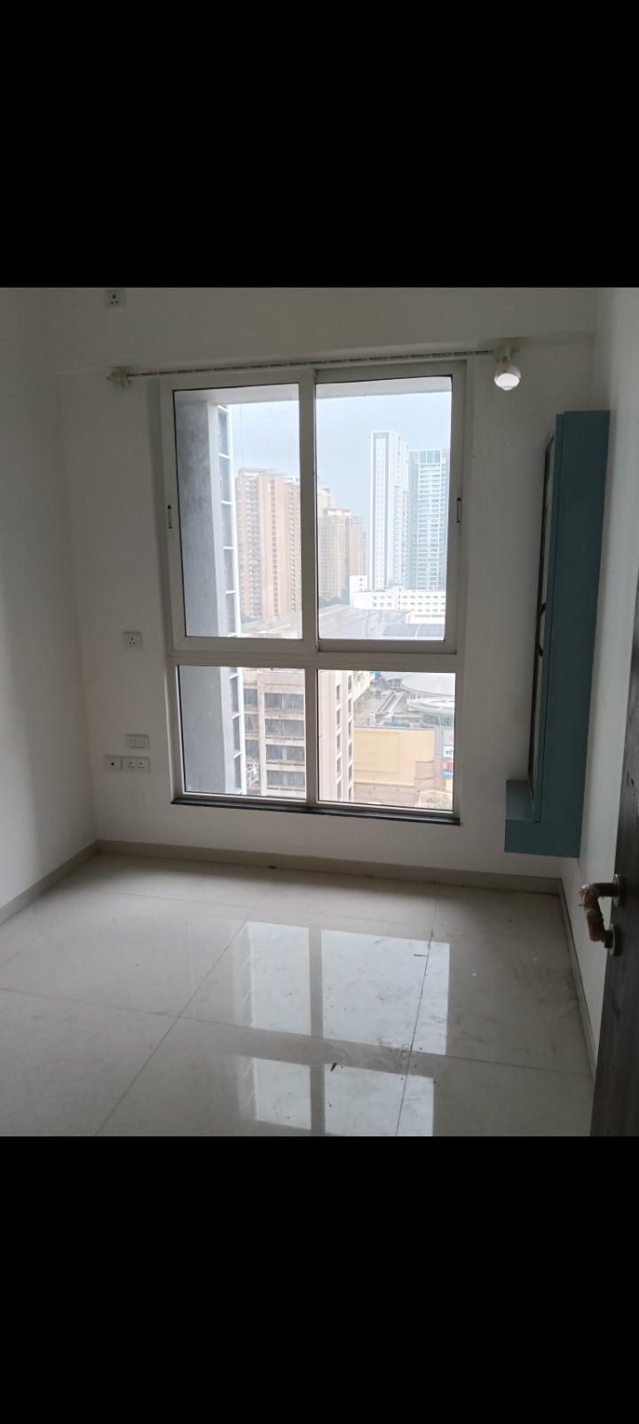 2 BHK 517 Sq.Ft. Apartment in Sheth Zuri