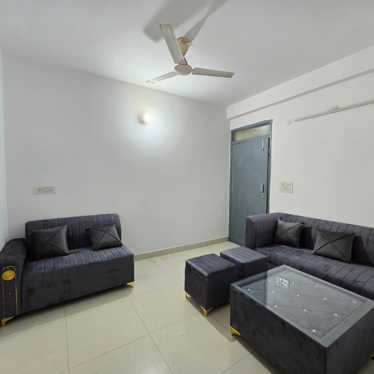 1 BHK Builder Floor For Rent in Saket