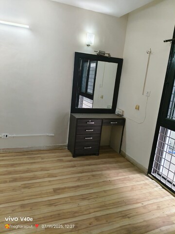 Room in 3 BHK Apartment at Sector 47 – for Rent