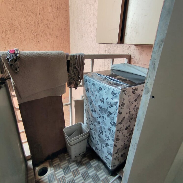 Bathroom, lodha-amara-new-tower 2 Bedroom 672 Sq.Ft. Apartment In Kolshet Industrial Area Thane 8948450