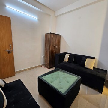Team Area in 2 BHK Builder Floor at Saket – for Rent