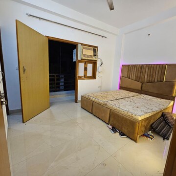 Bedroom in 2 BHK Builder Floor at Saket – for Rent