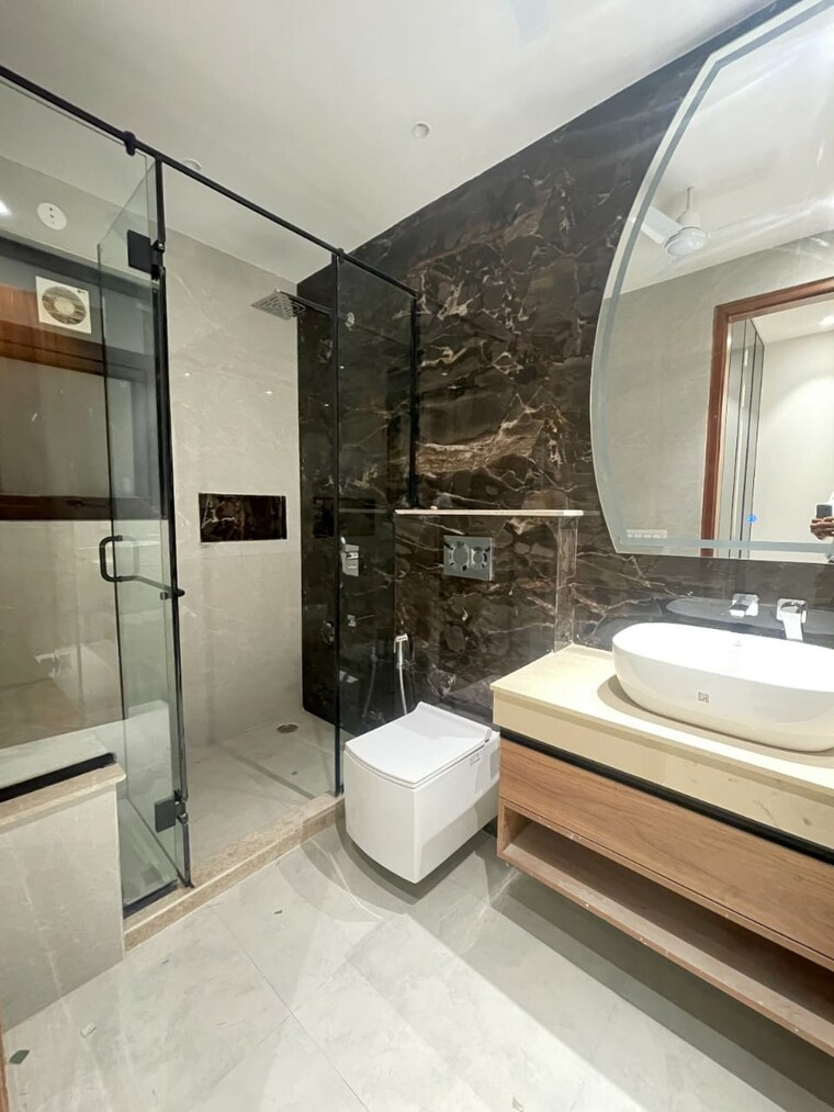 Attached Bathroom, ansal-sushant-apartments 3 Bedroom 300 Sq.Yd. Builder Floor In Sushant Lok I Gurgaon 8948512