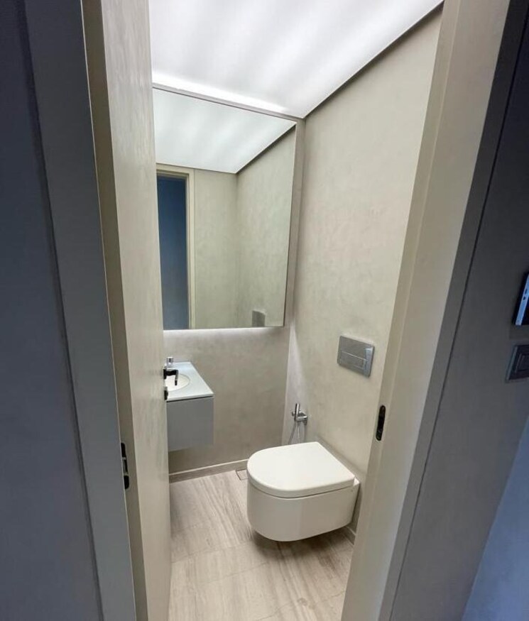 Bathroom, lodha-world-view 3 Bedroom 1704 Sq.Ft. Apartment In Worli Mumbai 8948520