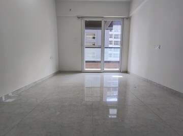 Room in 3 BHK Apartment at Majestique Marbella Phase 1, Kharadi – for Rent