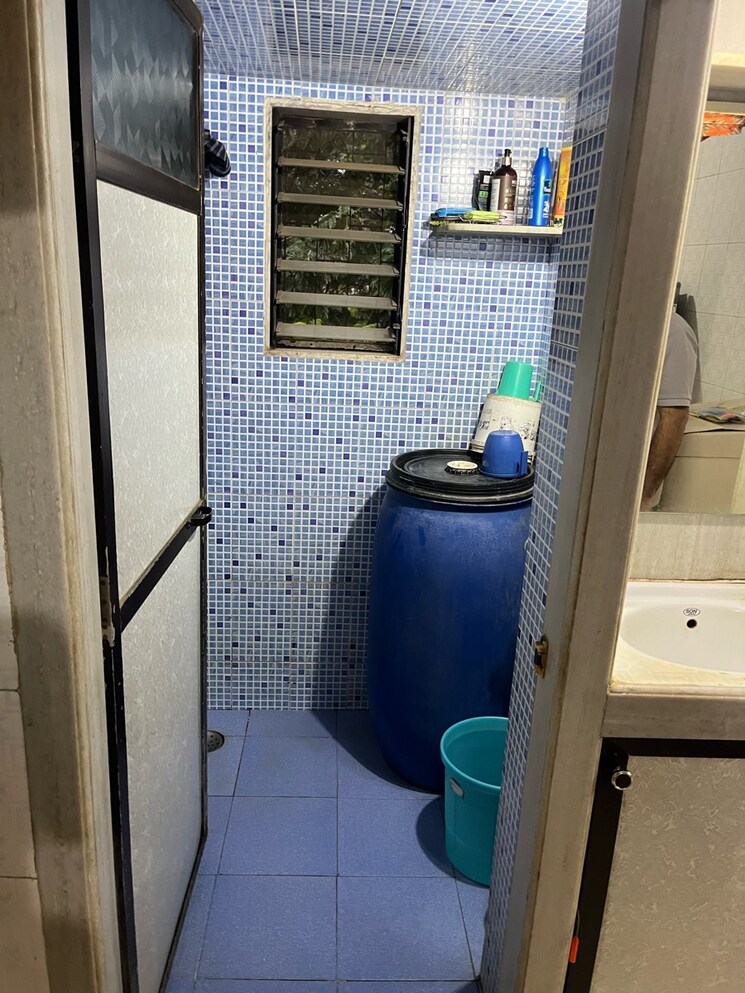 Bathroom, shantinagar-chs 1 Bedroom 560 Sq.Ft. Apartment In Mira Road Thane 8948516