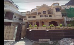 3 BHK + Extra Room Independent House For Sale in Sector 16