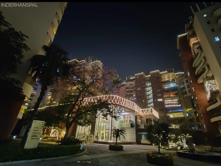 Exterior View, unitech-the-world-spa 5 Bedroom 5200 Sq.Ft. Apartment In Sector 30 Gurgaon 8948558