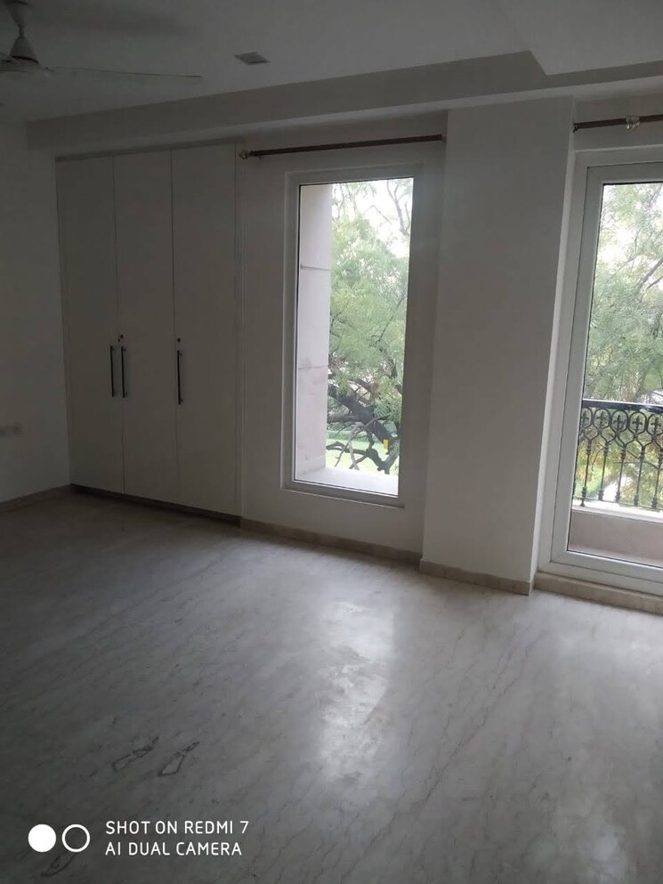 Room, sarvapriya vihar 3 Bedroom 1800 Sq.Ft. Builder Floor In Sarvapriya Vihar Delhi 8948568