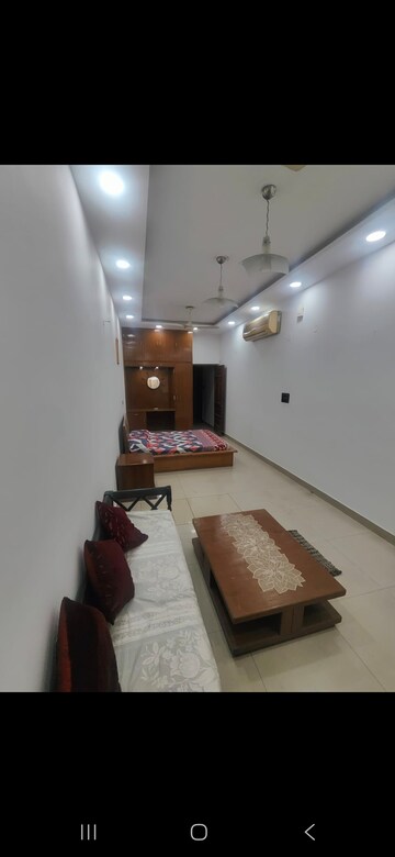 Furnished Amenities in 3 BHK Builder Floor at Puri PP City Centre, Pitampura – for Rent