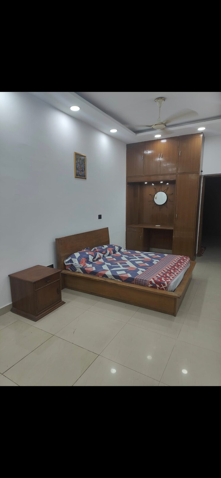 Bedroom, puri-pp-city-centre 3 Bedroom 1000 Sq.Yd. Builder Floor In Pitampura Delhi 8948571